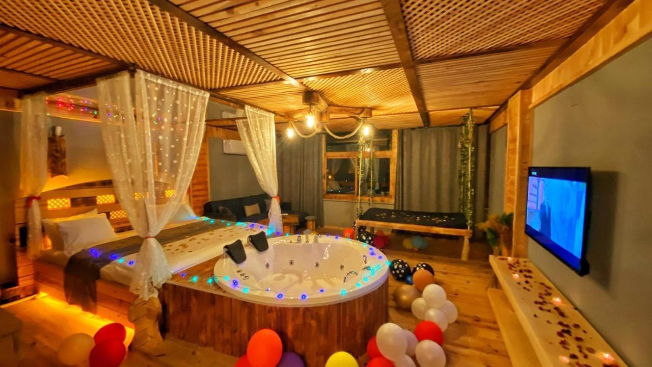 Bed and Breakfast Heaven Vip Wooden Palace Ardeşen Zewnętrze zdjęcie