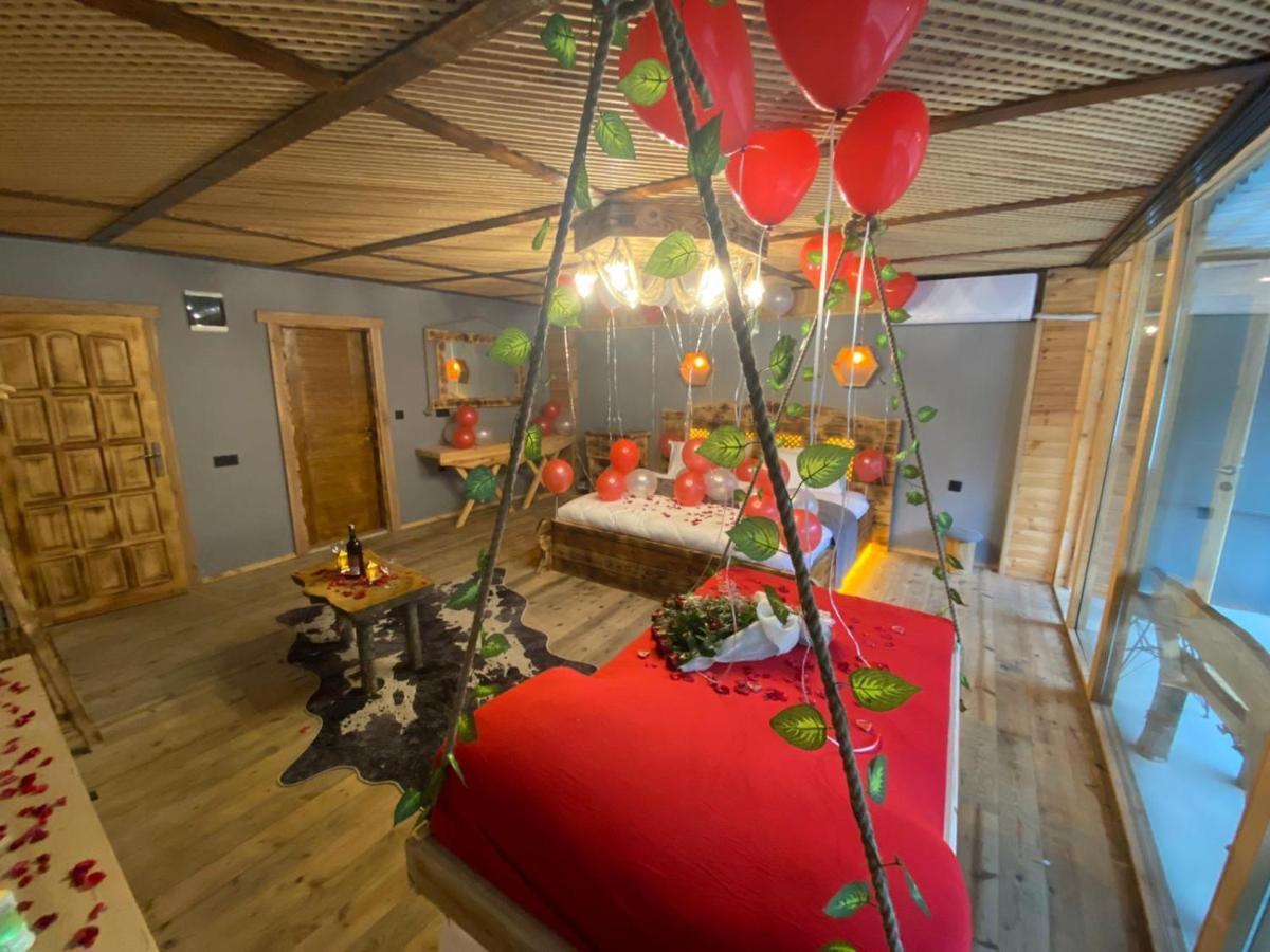 Bed and Breakfast Heaven Vip Wooden Palace Ardeşen Zewnętrze zdjęcie