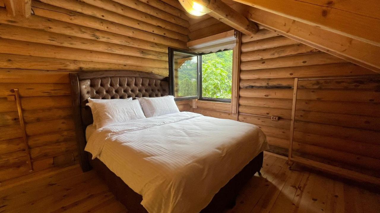 Bed and Breakfast Heaven Vip Wooden Palace Ardeşen Zewnętrze zdjęcie